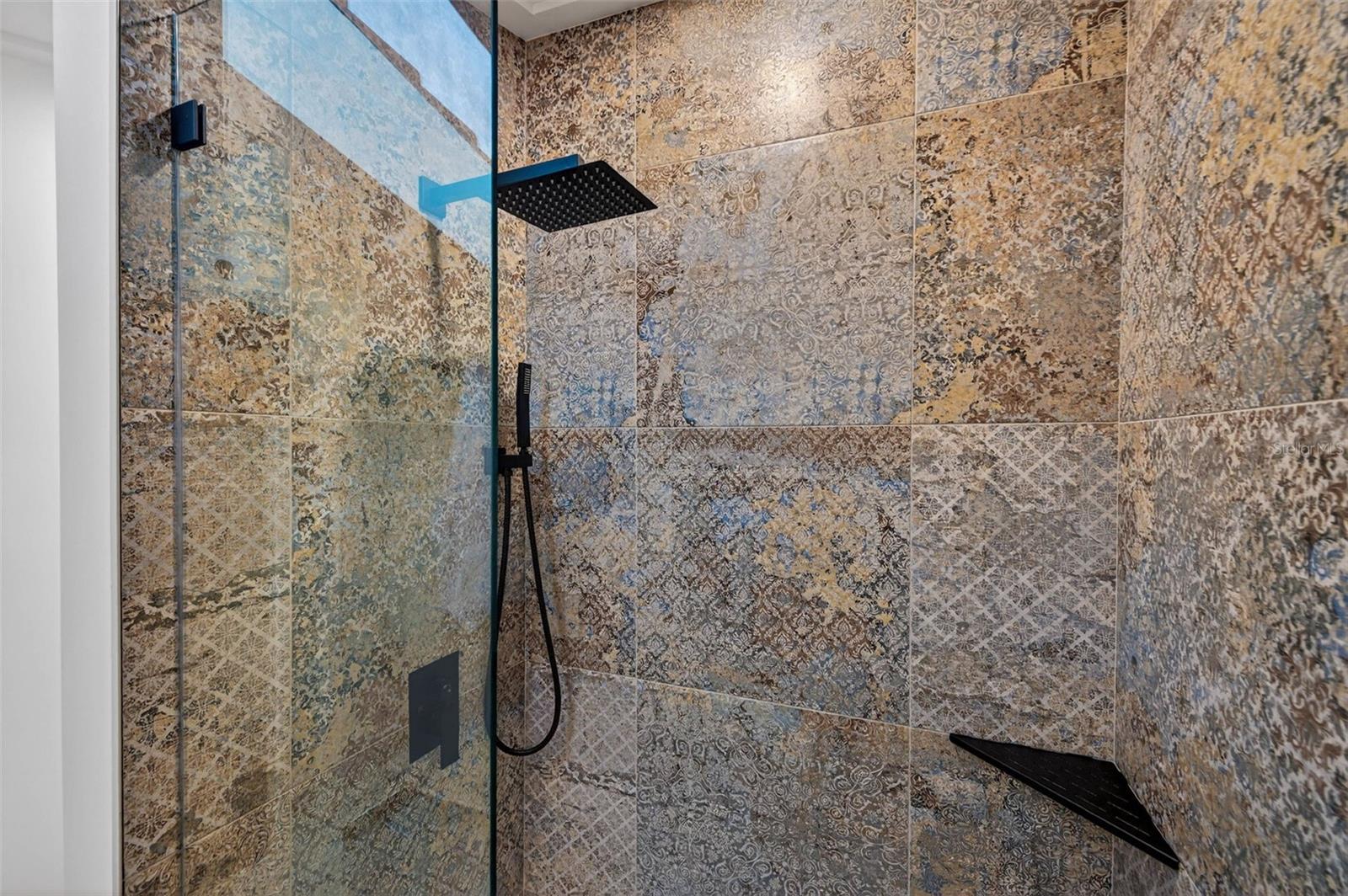 Image 58 of 79 For 1222 Brightwaters Boulevard Ne