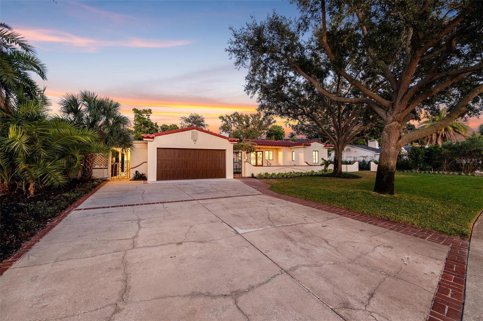 Image 70 of 79 For 1222 Brightwaters Boulevard Ne