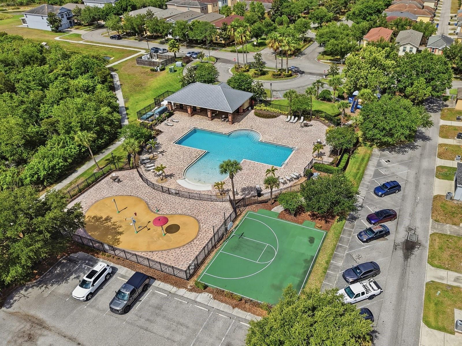 Listing photo id 30 for 4711 Chatterton Way
