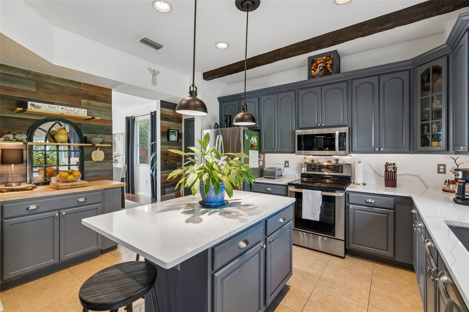 Listing photo id 11 for 11718 Stonewood Gate Drive