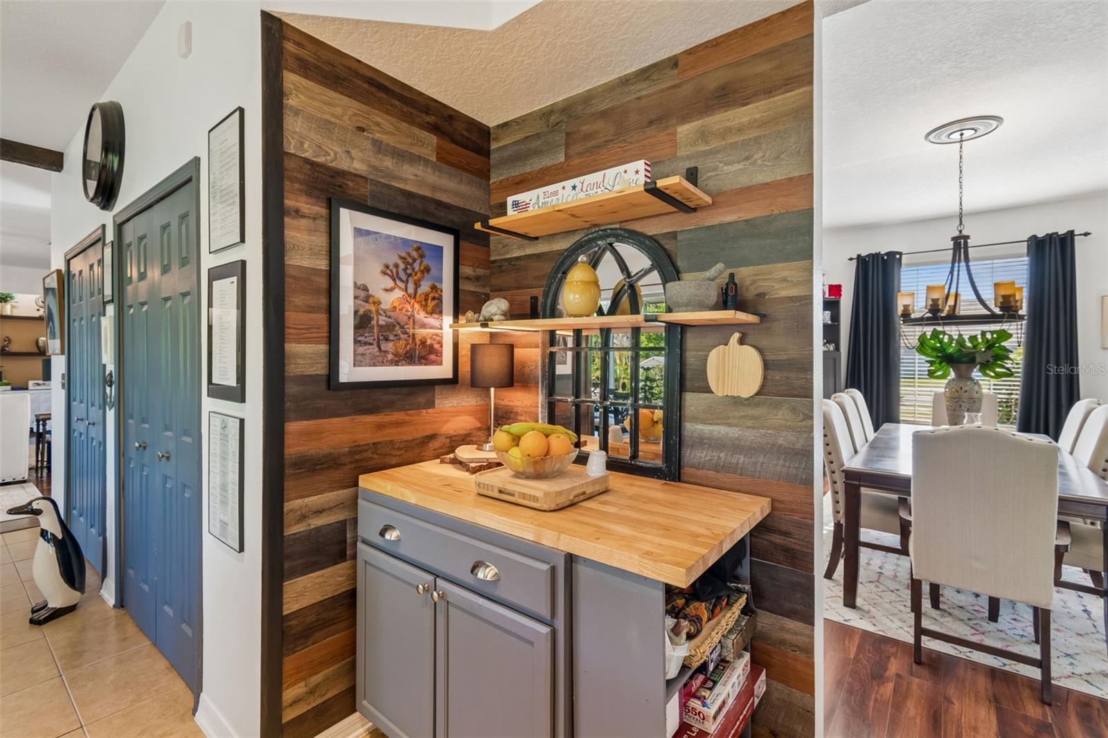 Listing photo id 15 for 11718 Stonewood Gate Drive