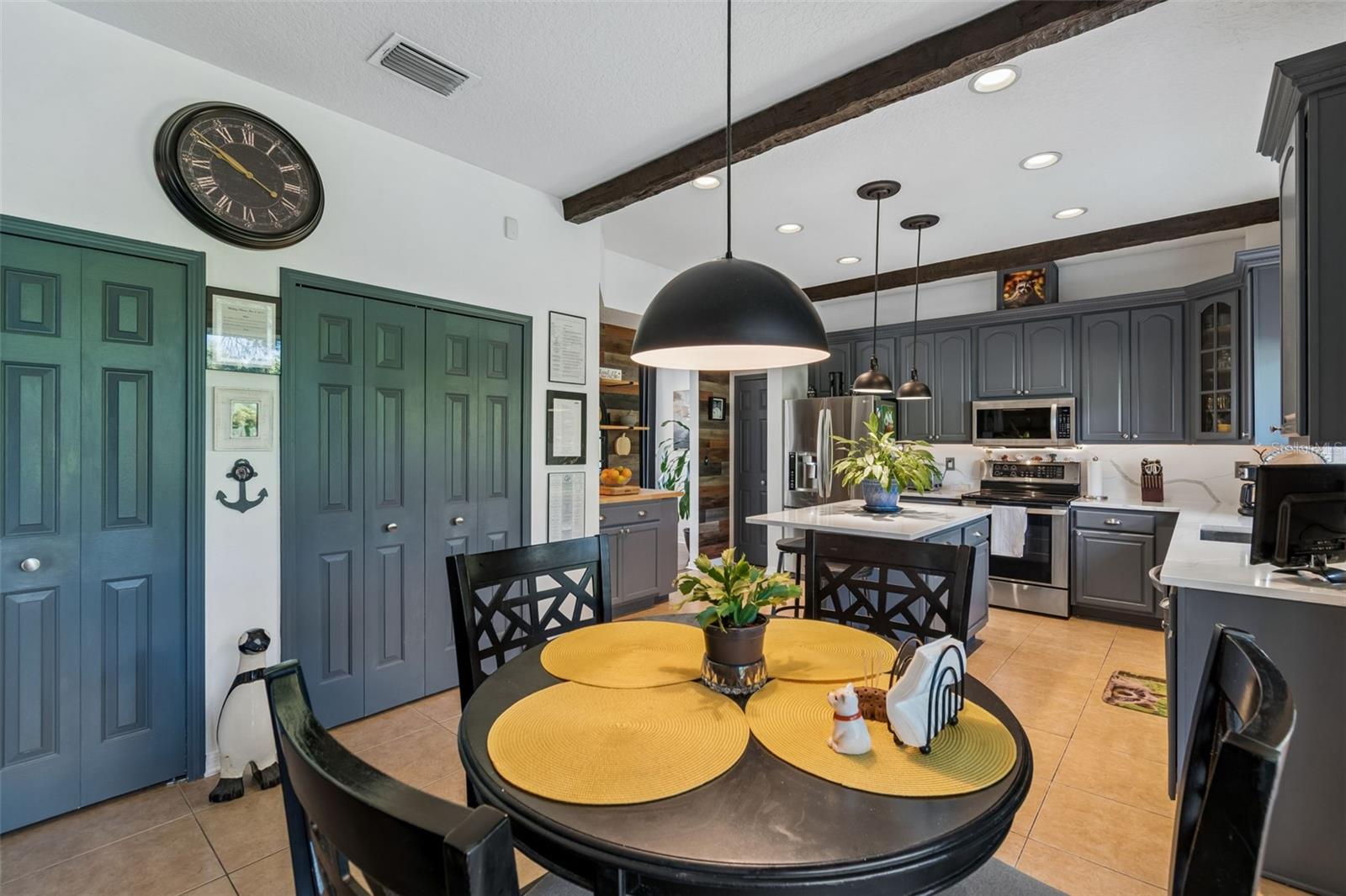 Listing photo id 18 for 11718 Stonewood Gate Drive