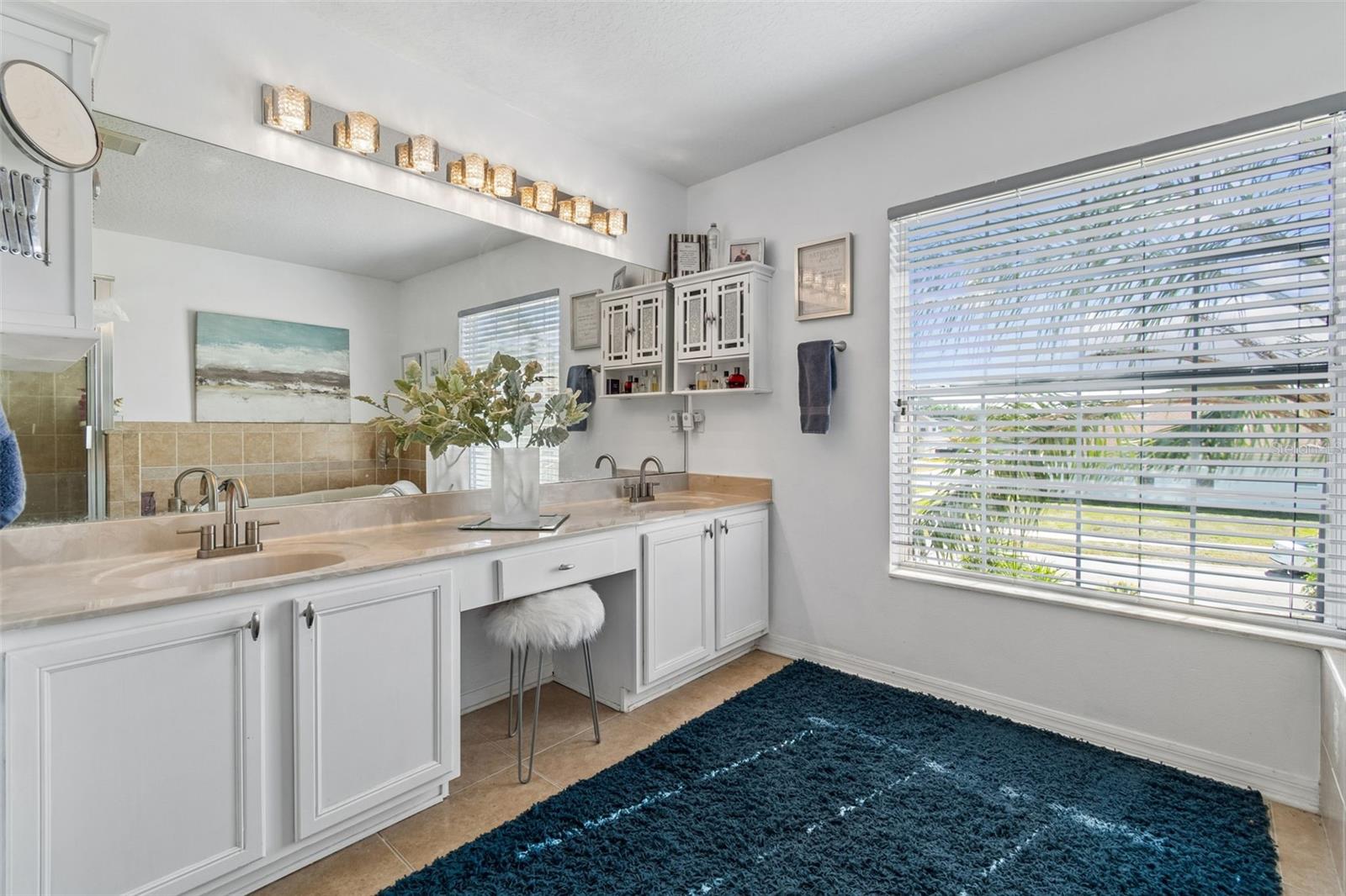 Listing photo id 41 for 11718 Stonewood Gate Drive