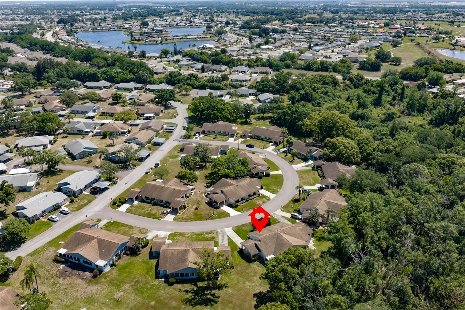 Image 43 of 99 For 511 Finsbury Circle B