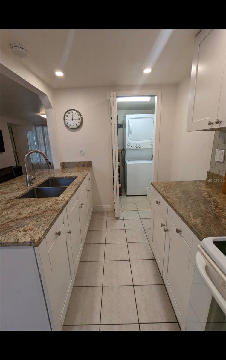 Image 5 of 10 For 203 Crest 1-2 Avenue