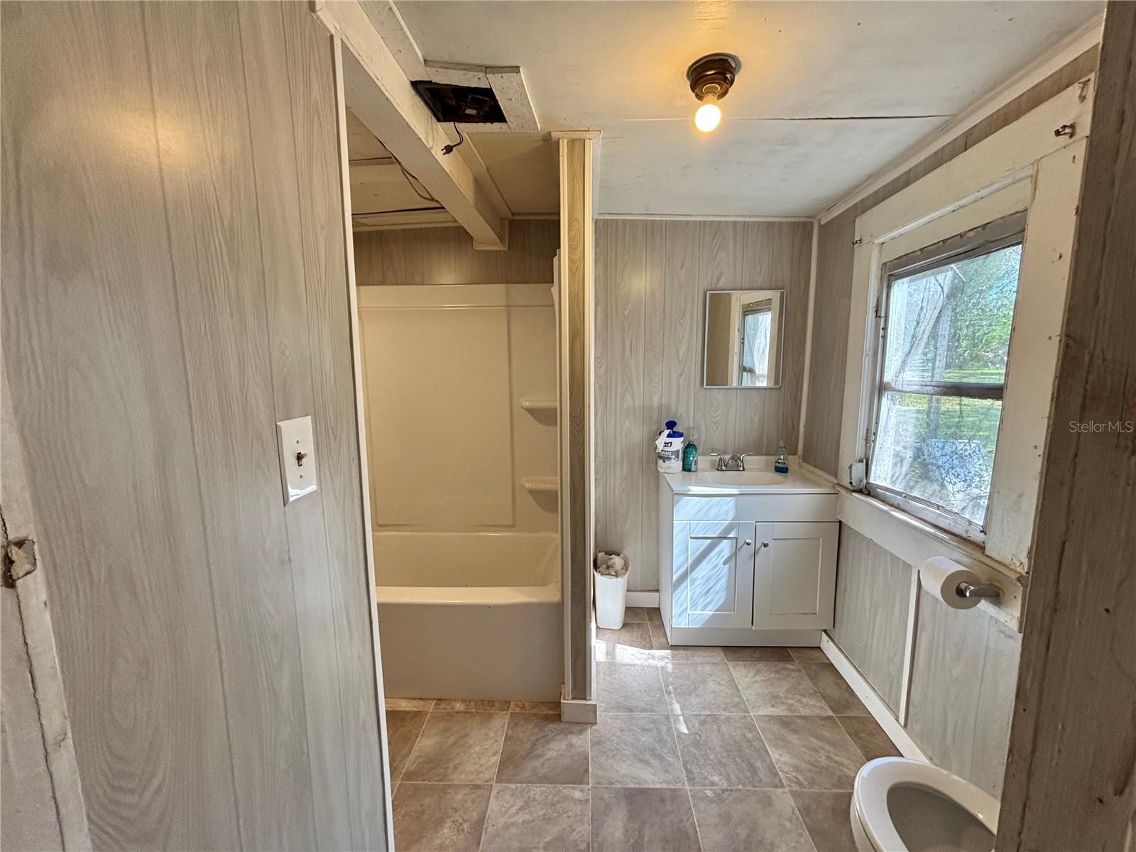 Image 14 of 35 For 19435 Fort Dade Avenue