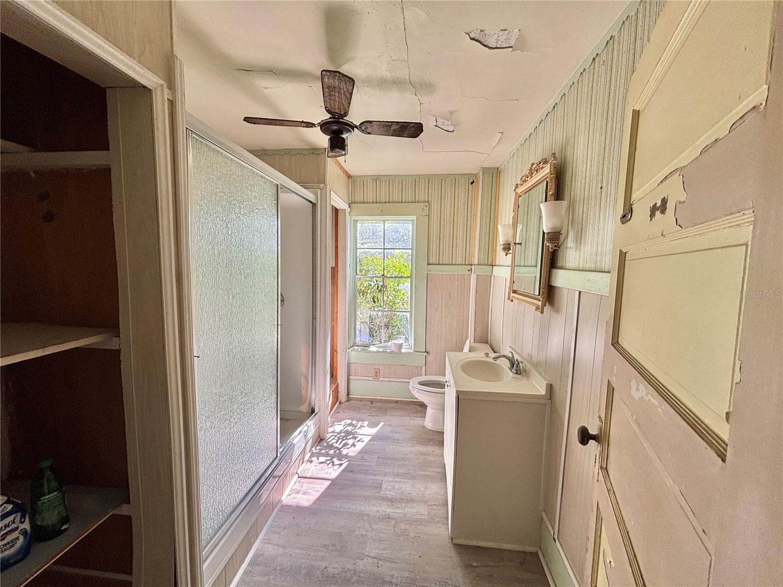 Image 21 of 35 For 19435 Fort Dade Avenue