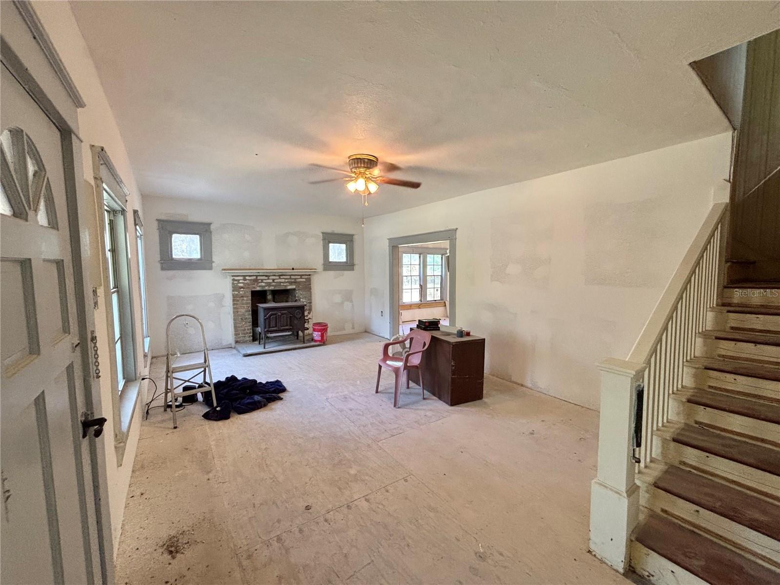 Image 5 of 35 For 19435 Fort Dade Avenue