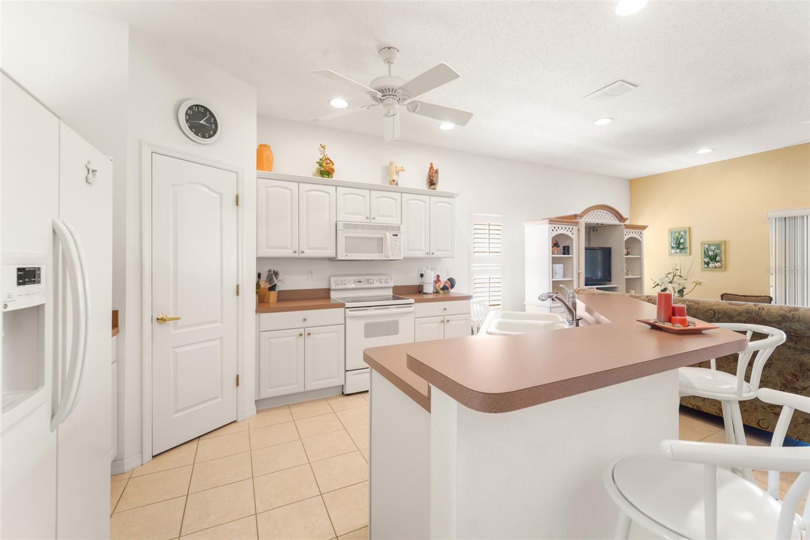Image 14 of 95 For 2815 Wood Pointe Drive