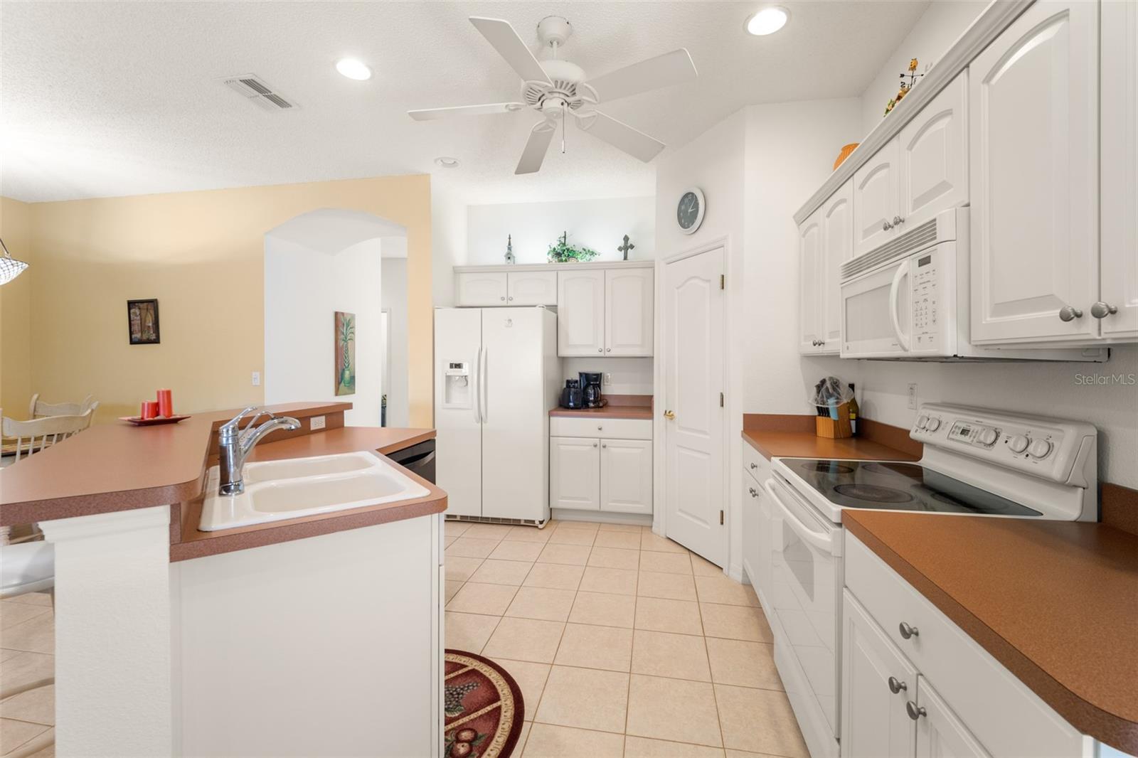 Image 15 of 95 For 2815 Wood Pointe Drive