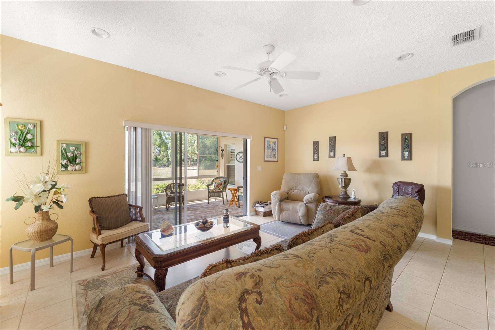 Image 20 of 95 For 2815 Wood Pointe Drive