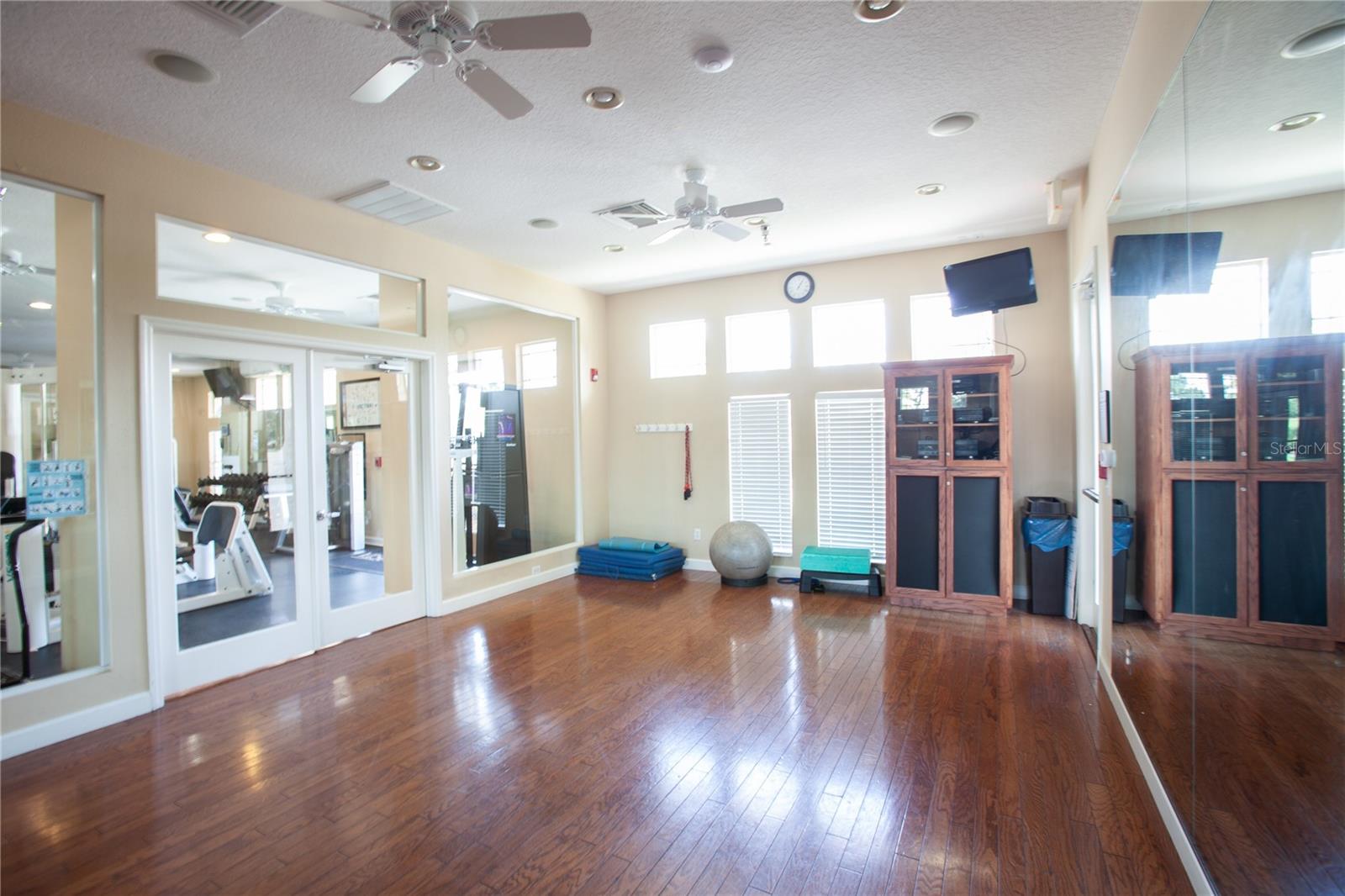 Image 51 of 95 For 2815 Wood Pointe Drive