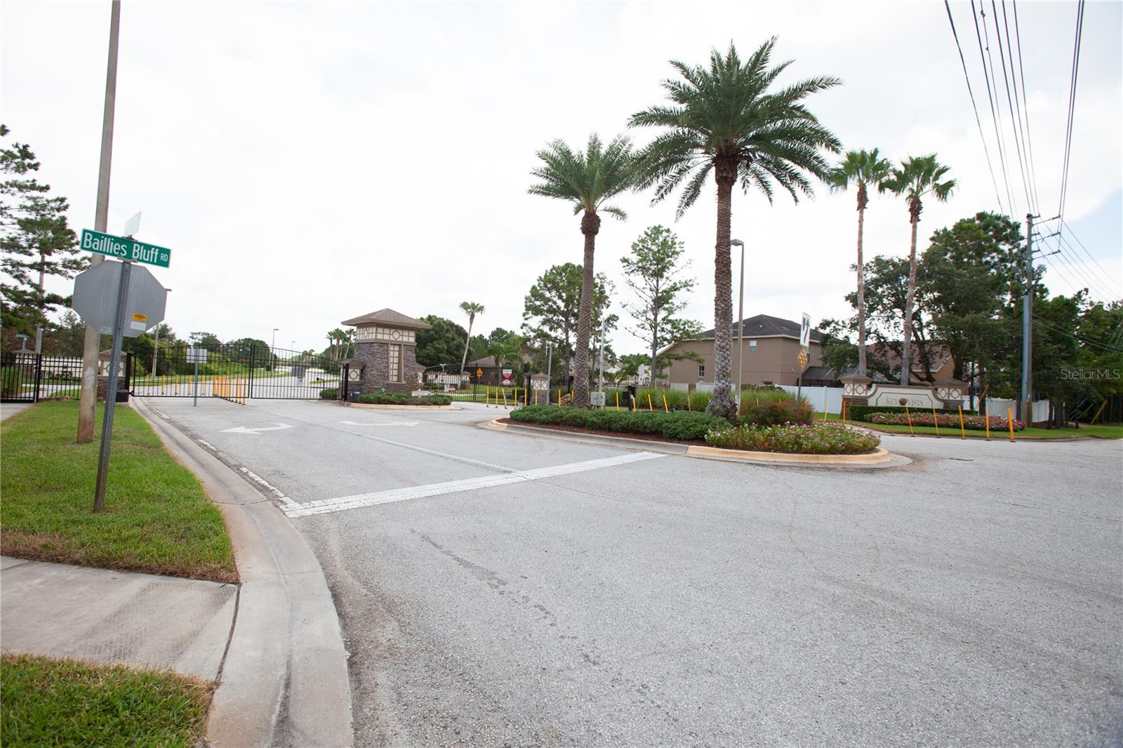 Image 61 of 95 For 2815 Wood Pointe Drive