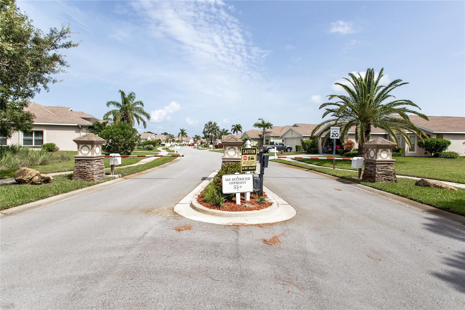 Image 65 of 95 For 2815 Wood Pointe Drive