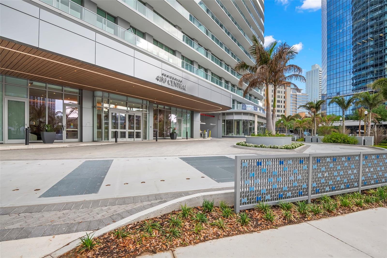 Details for 400 Central Avenue 1909, ST PETERSBURG, FL 33701