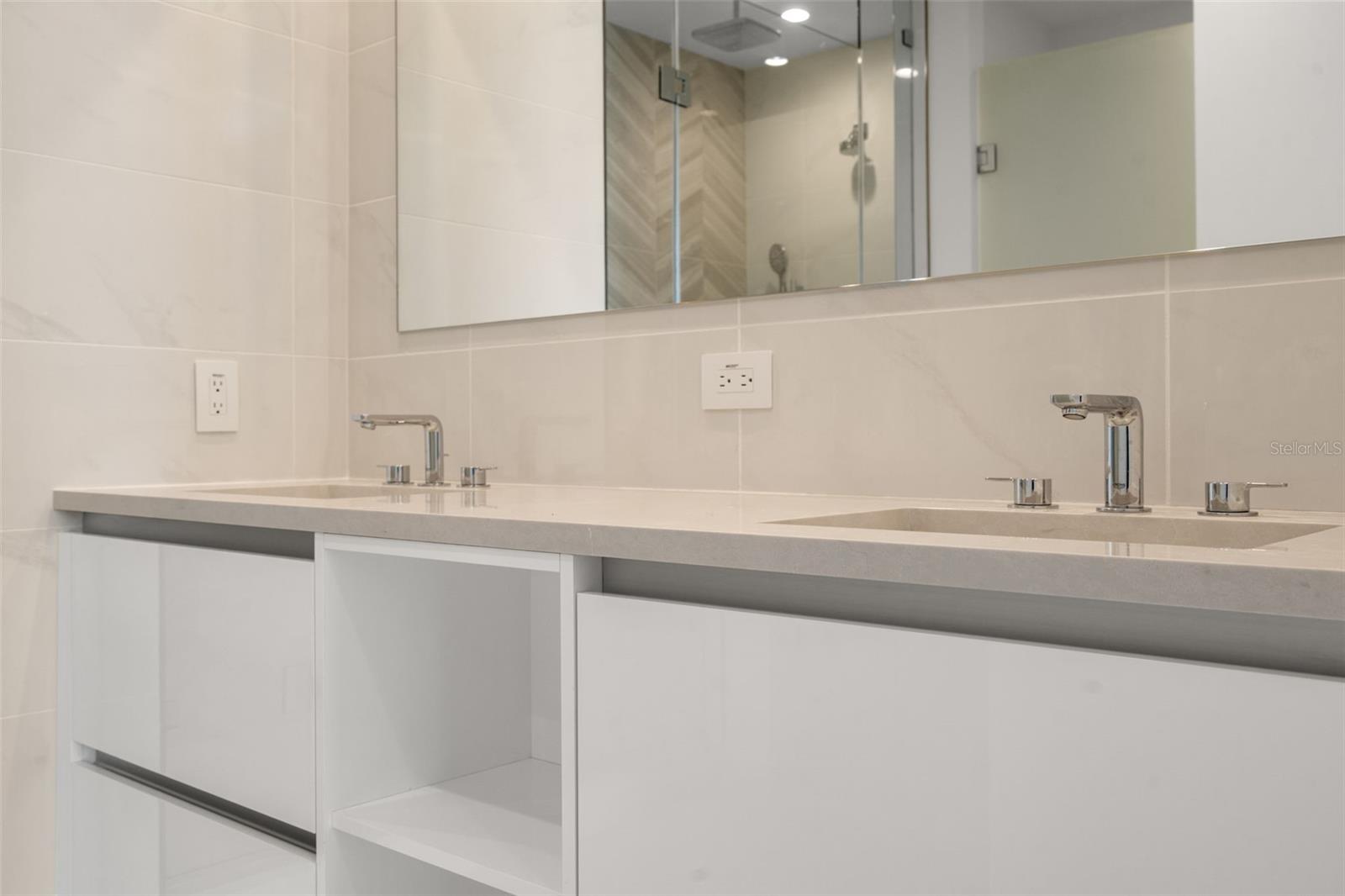 Image 15 of 39 For 400 Central Avenue 1909