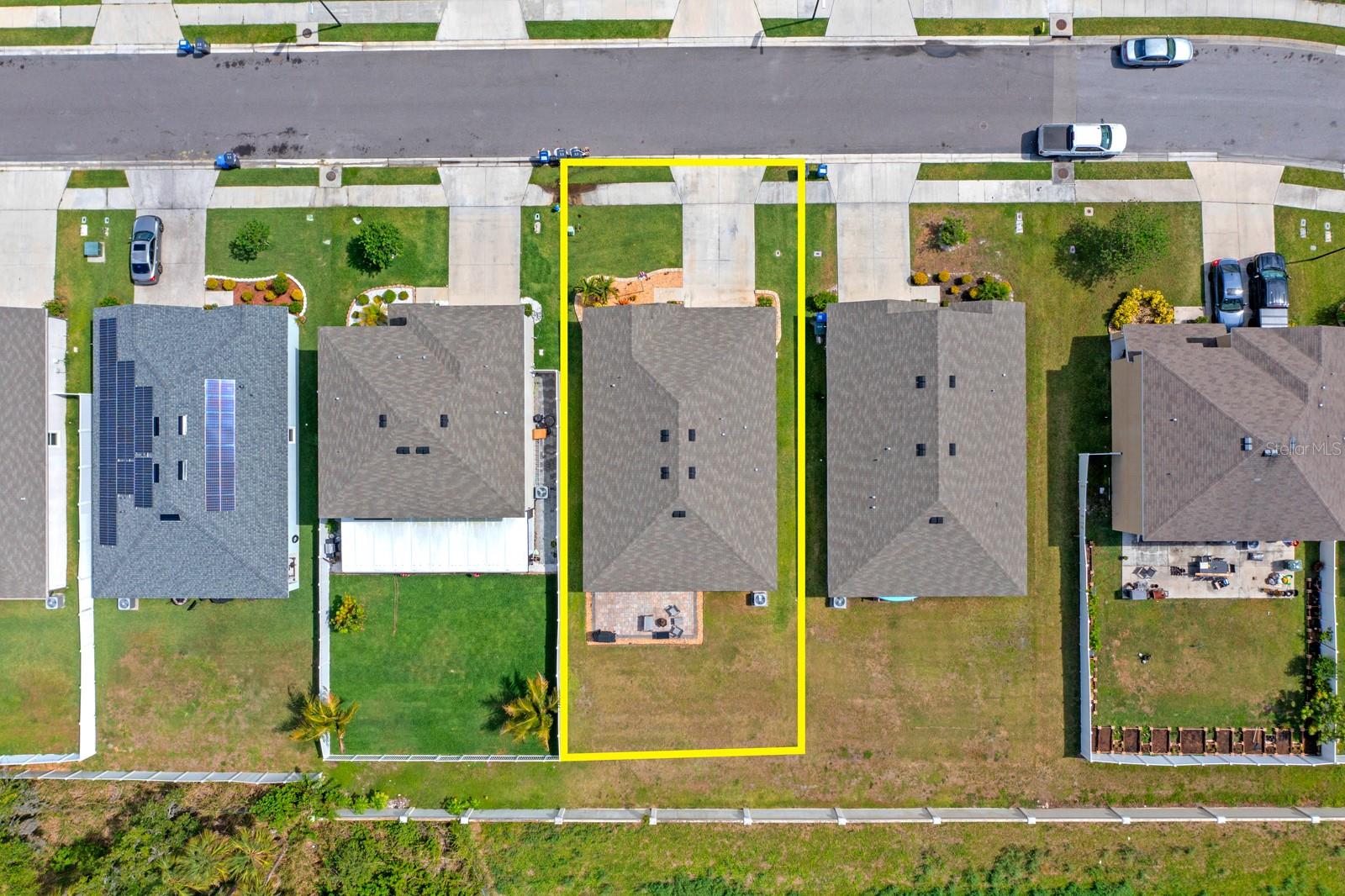 Image 24 of 31 For 2411 Mizner Bay Avenue