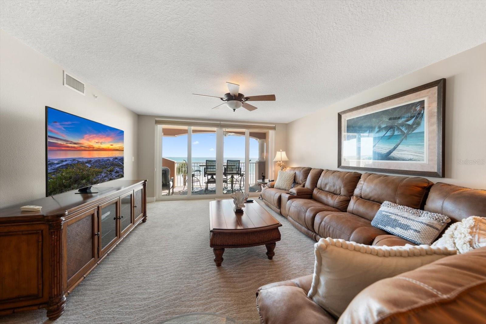 Image 10 of 42 For 16326 Gulf Boulevard 206