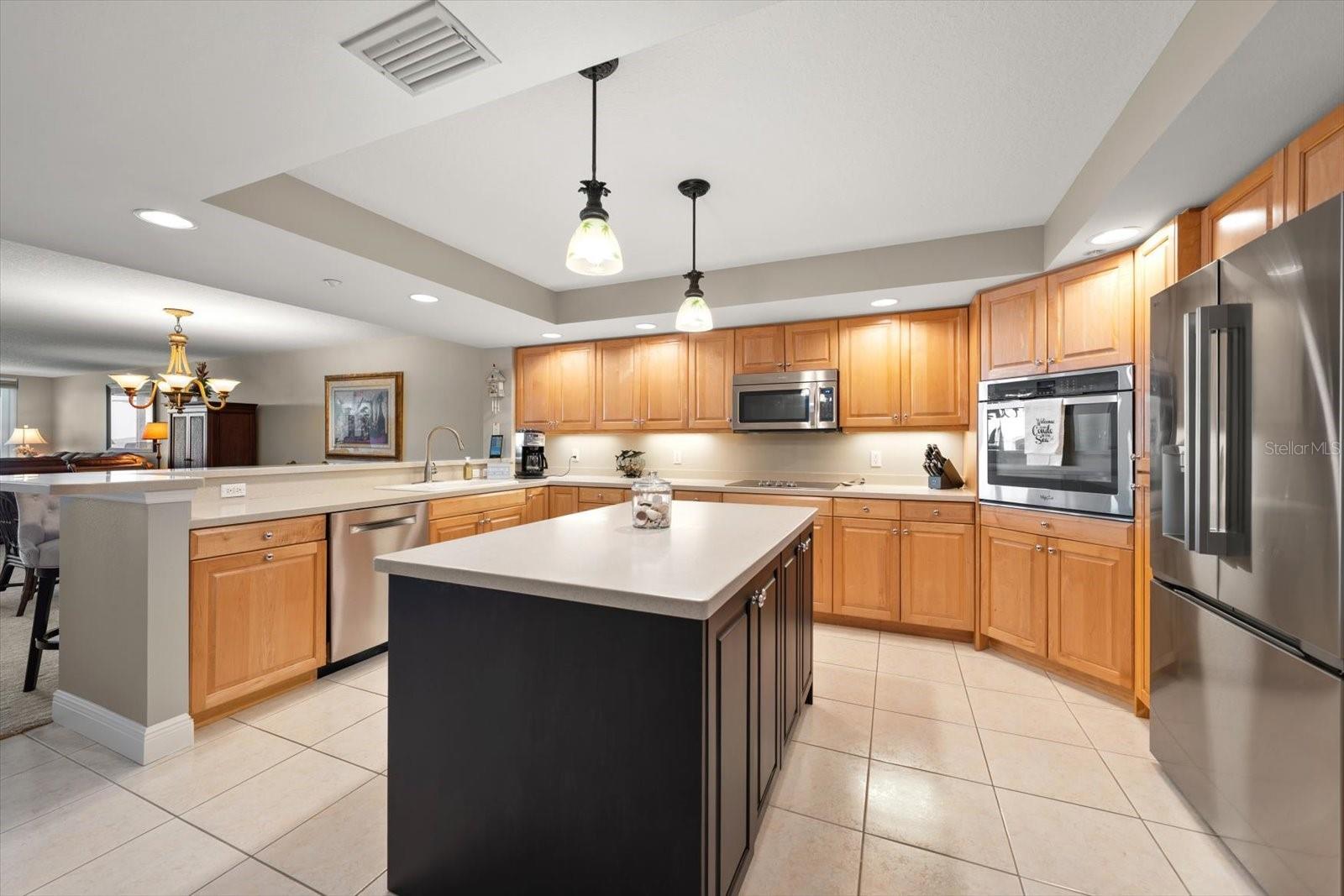 Image 17 of 42 For 16326 Gulf Boulevard 206