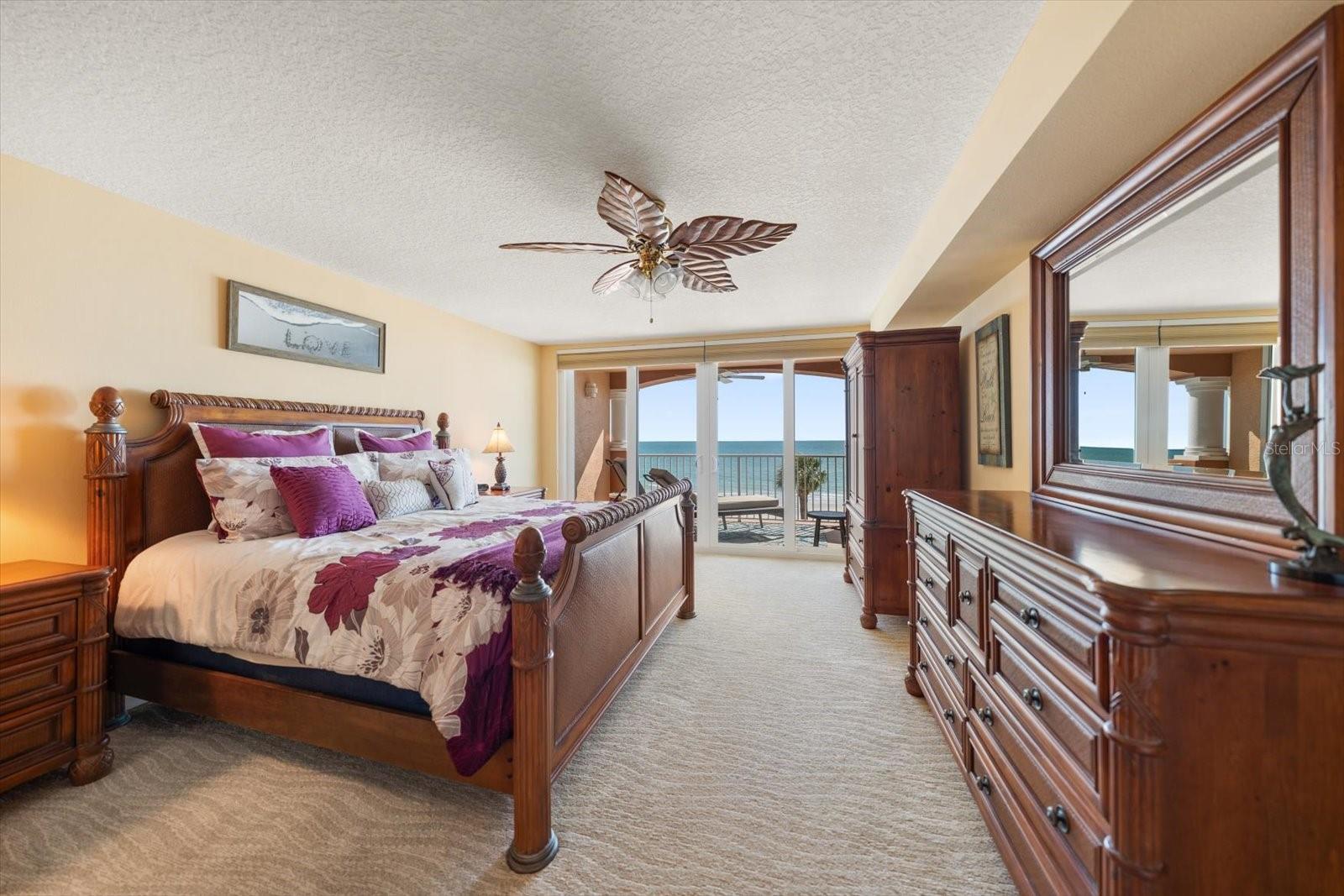 Image 18 of 42 For 16326 Gulf Boulevard 206