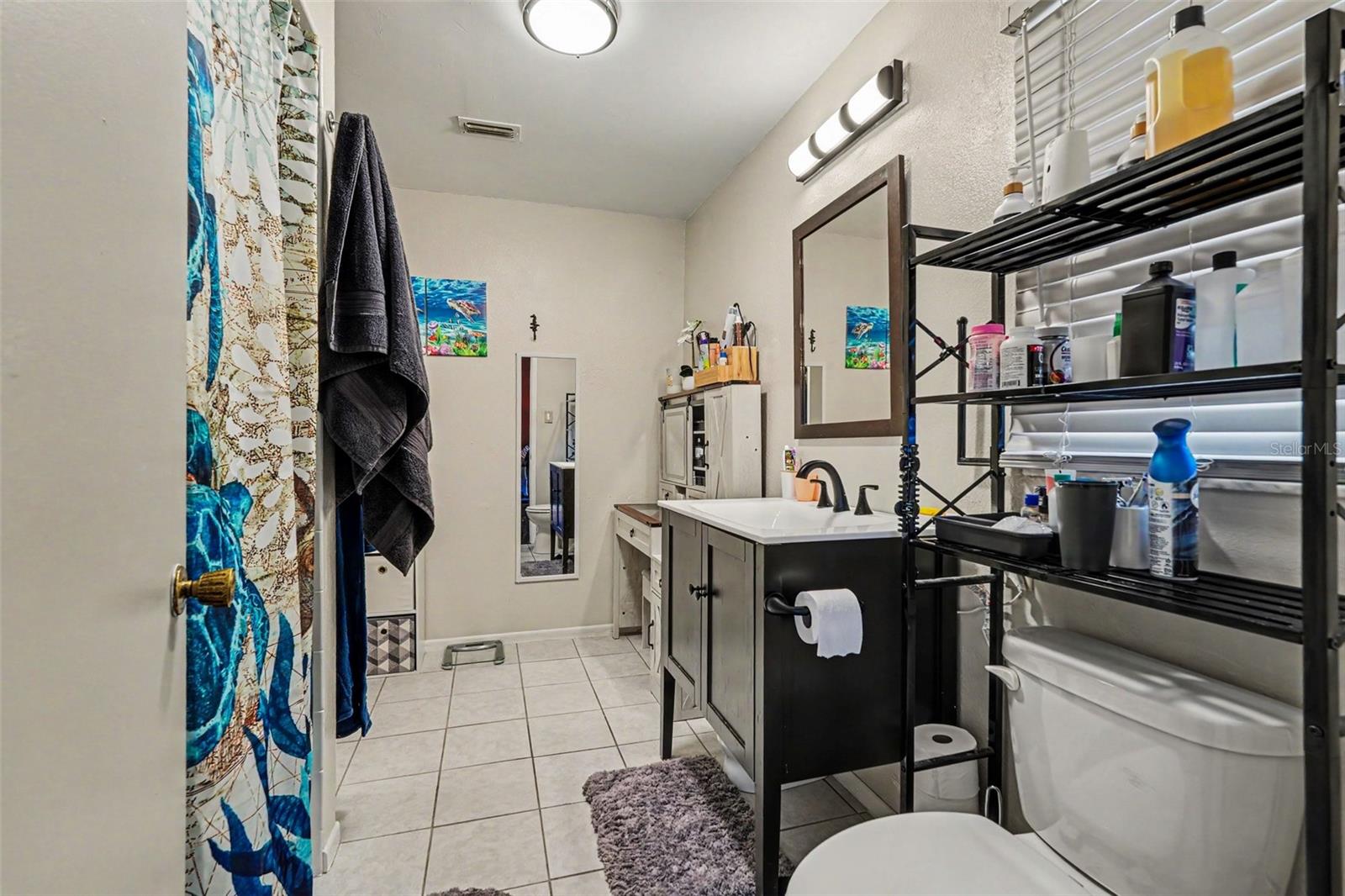 Image 10 of 18 For 8130 English Elm Circle