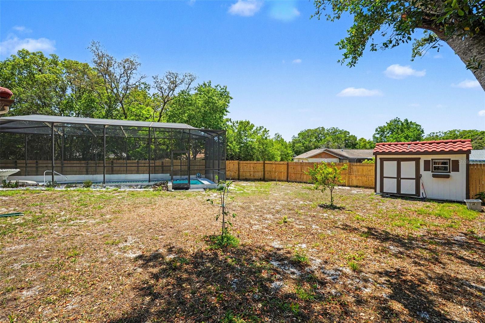 Image 16 of 18 For 8130 English Elm Circle