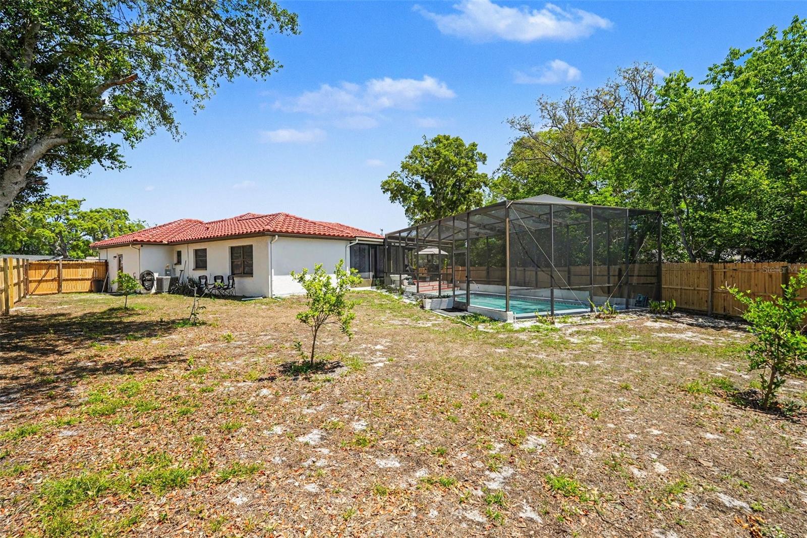 Image 17 of 18 For 8130 English Elm Circle