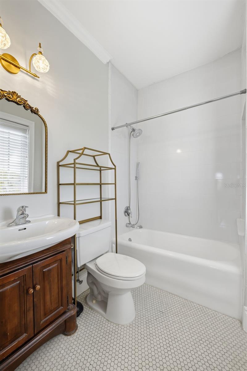 Image 22 of 25 For 2117 Dekle Avenue K3