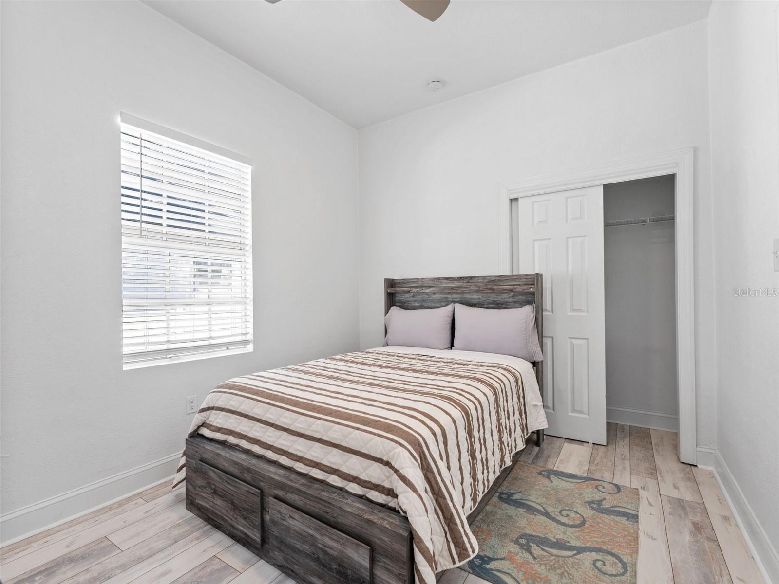 Image 18 of 33 For 2903 Ivy Street
