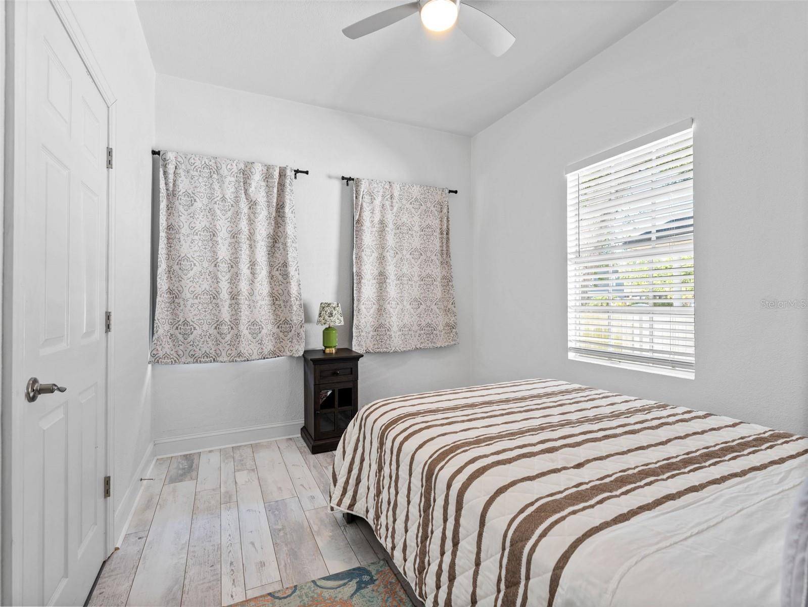 Image 19 of 33 For 2903 Ivy Street