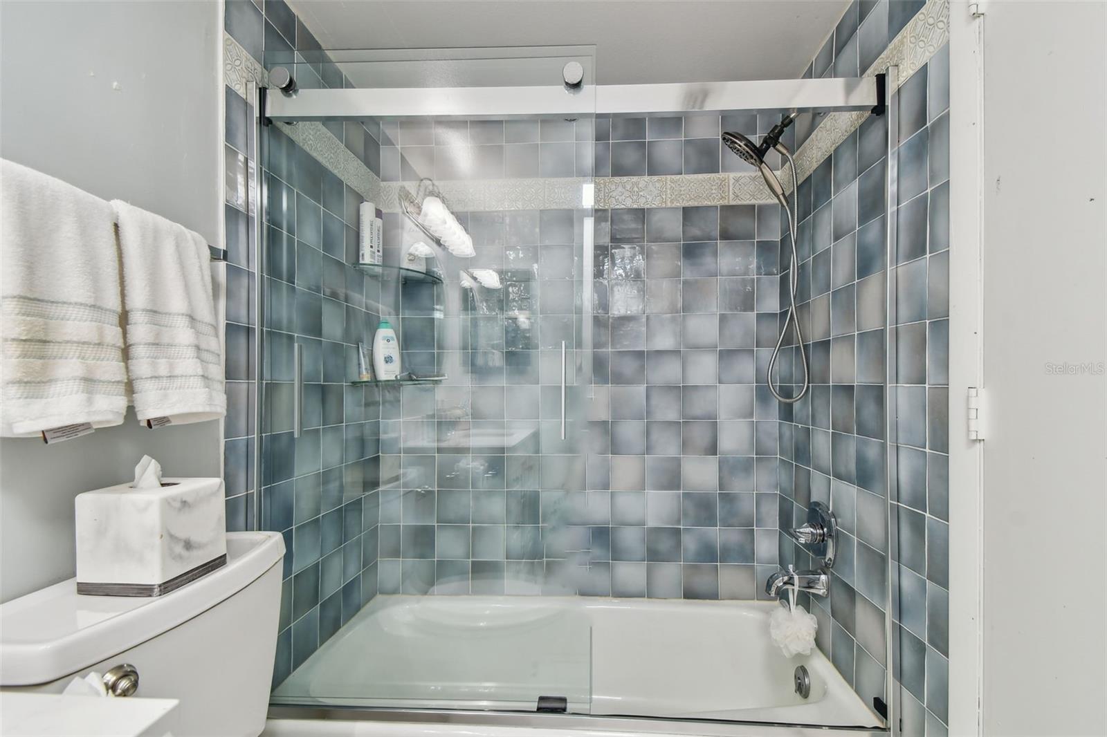 Image 44 of 62 For 3505 Tarpon Woods Boulevard P404