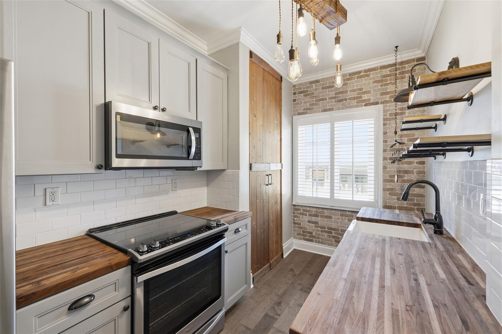 Image 13 of 25 For 2117 Dekle Avenue I1