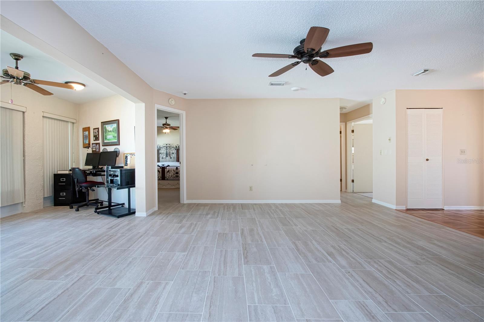 Image 12 of 51 For 1904 Bosky Court
