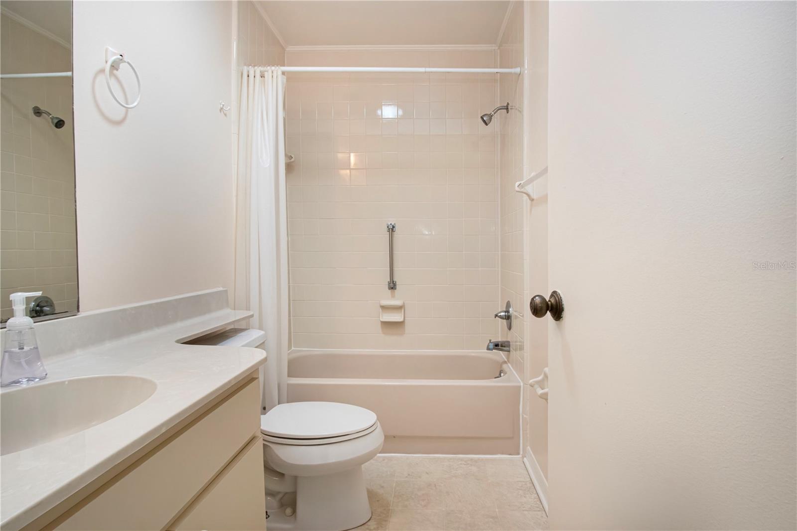 Image 28 of 51 For 1904 Bosky Court