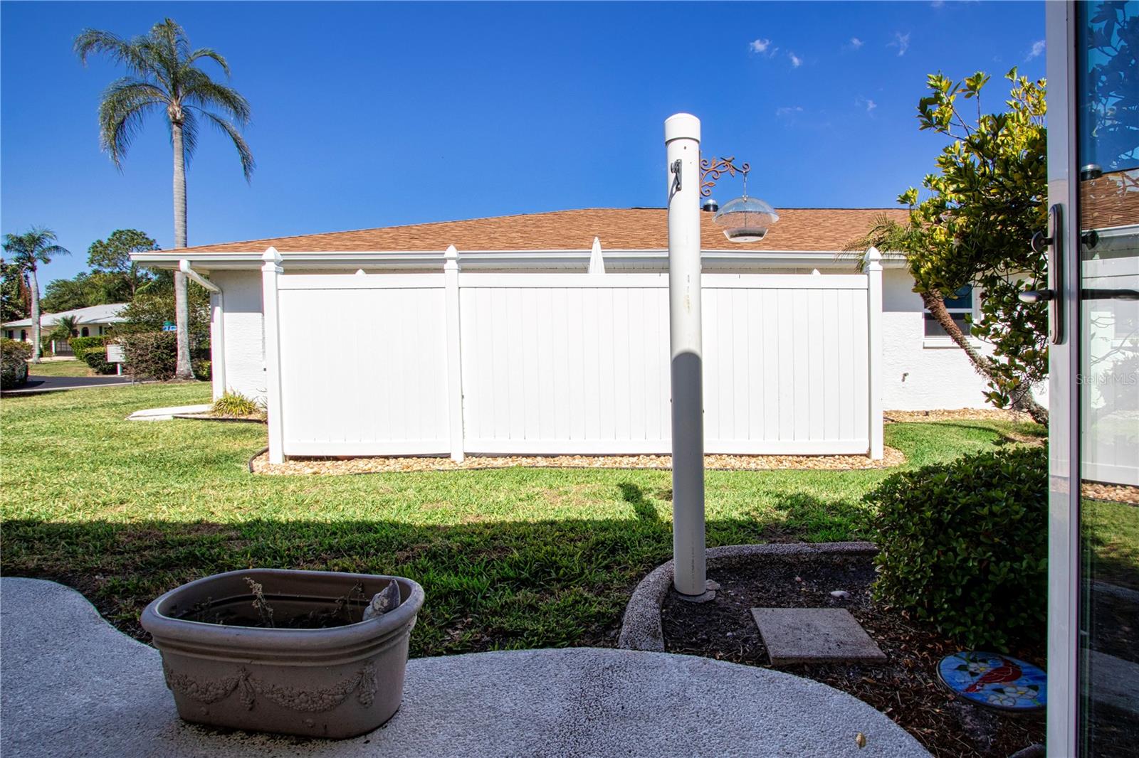 Image 34 of 51 For 1904 Bosky Court