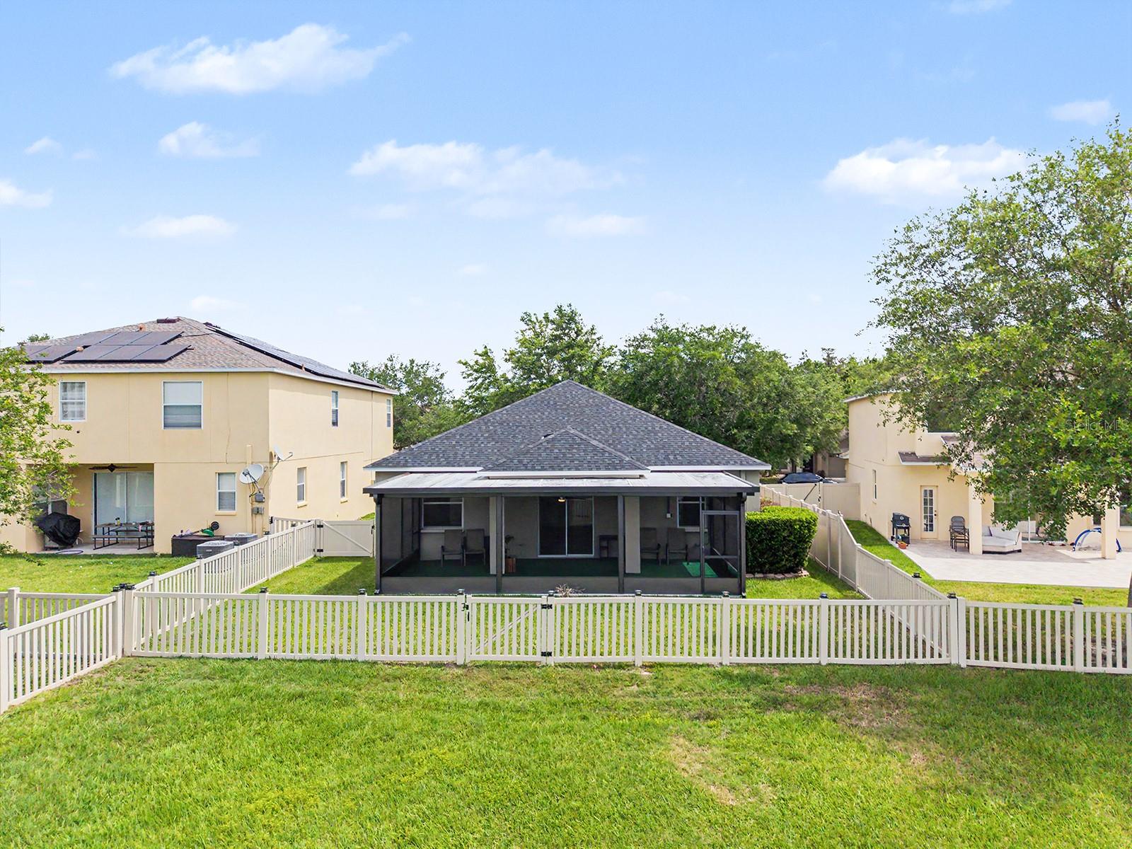 Image 38 of 62 For 10905 Ancient Futures Drive