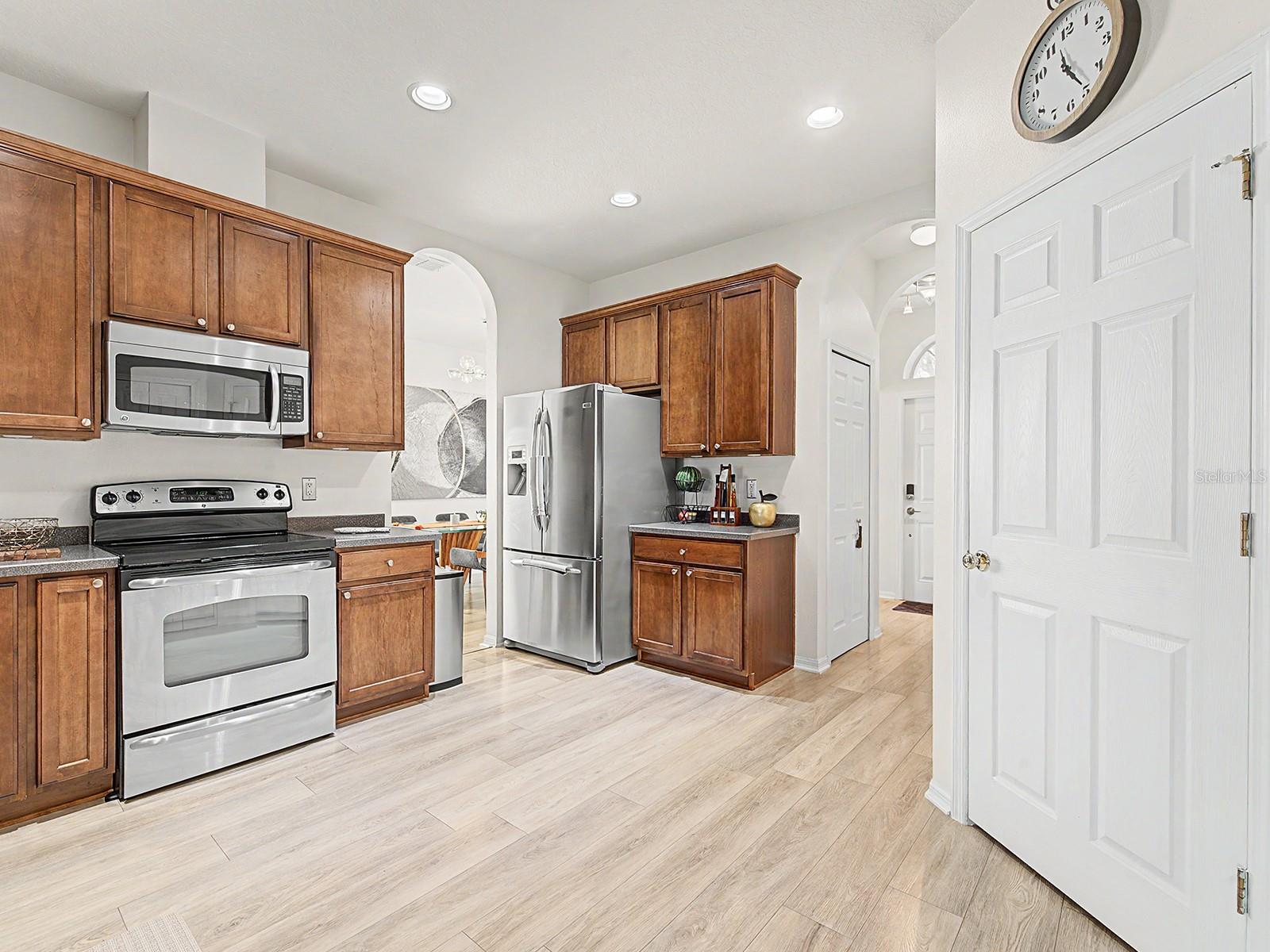 Image 8 of 62 For 10905 Ancient Futures Drive