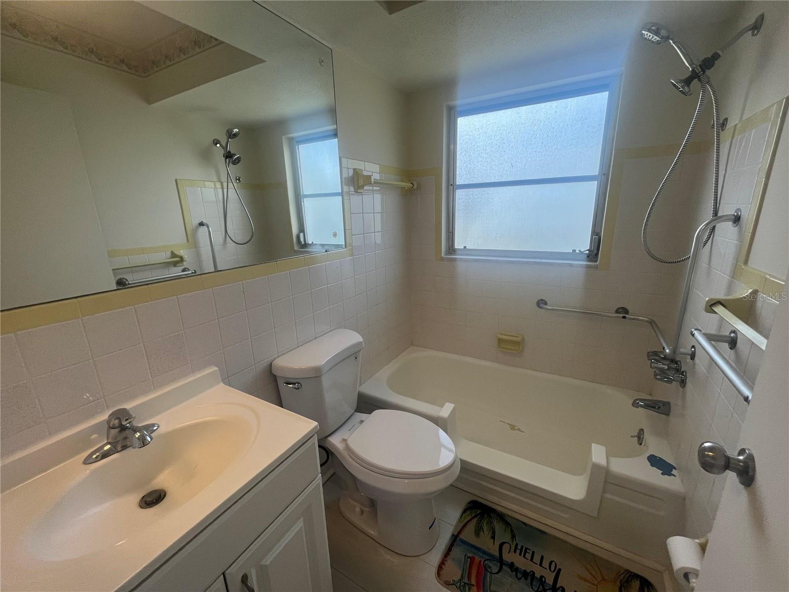 Image 7 of 14 For 7847 39th Terrace N