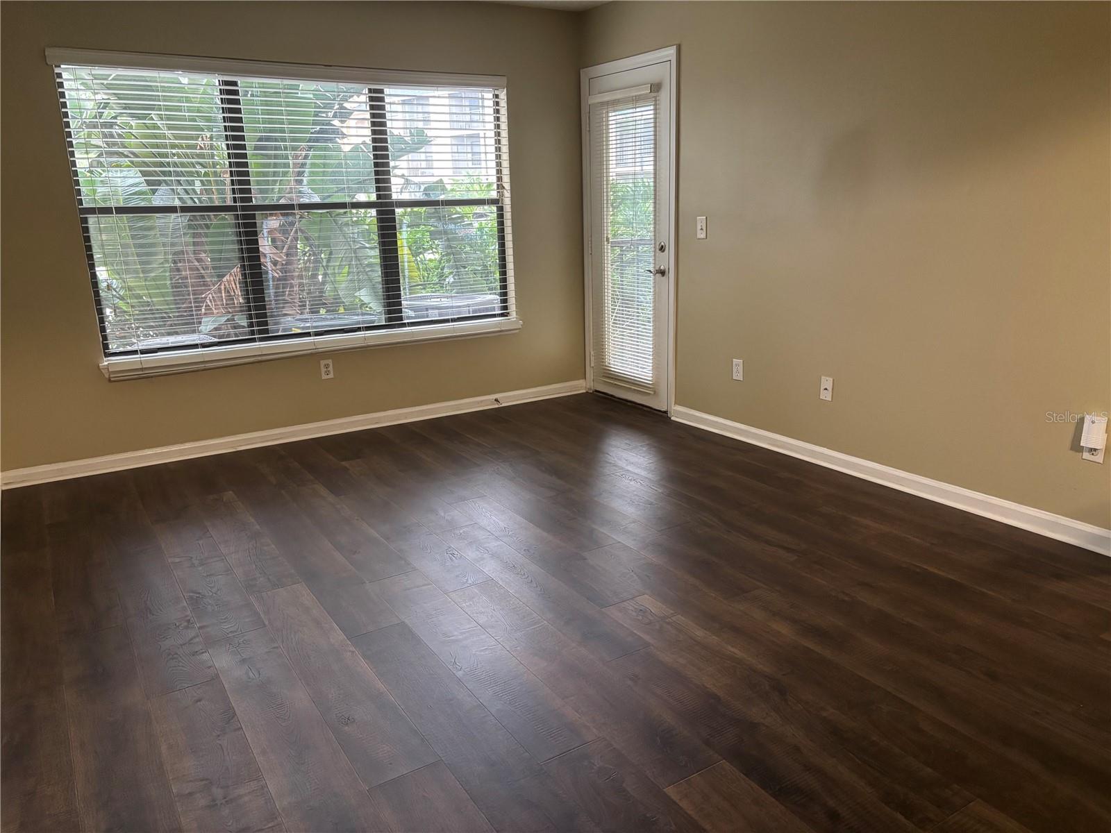 Image 12 of 19 For 11901 4th Street N 5107