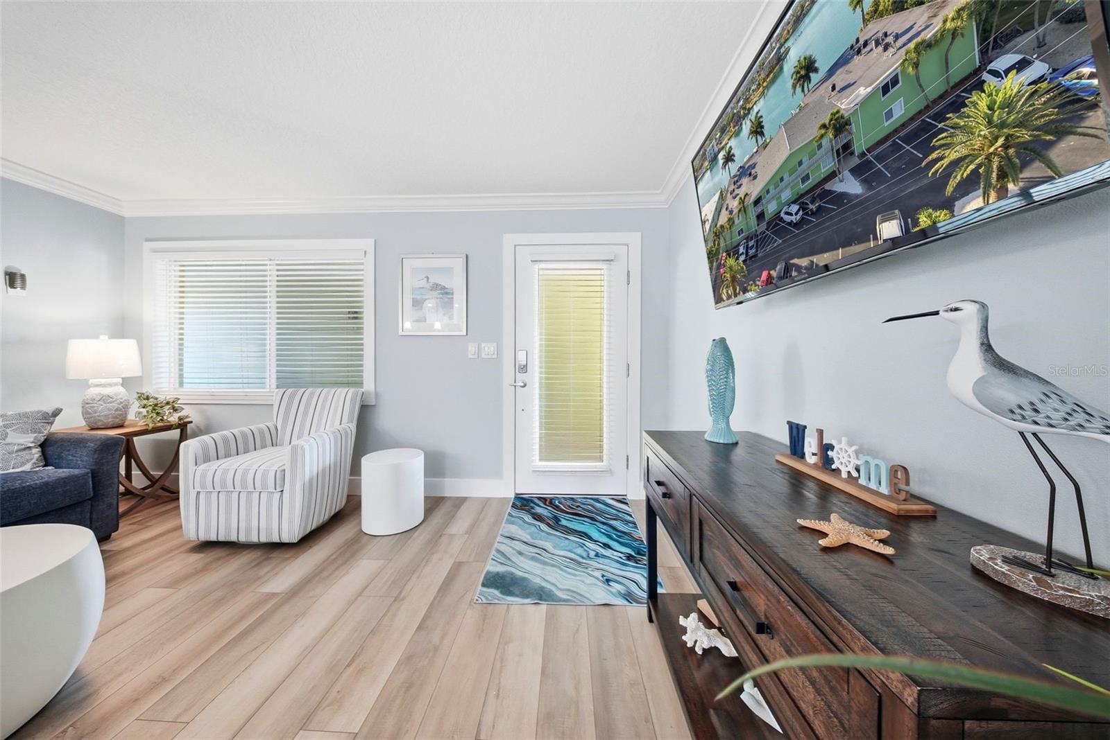 Image 8 of 31 For 225 104th Avenue 102