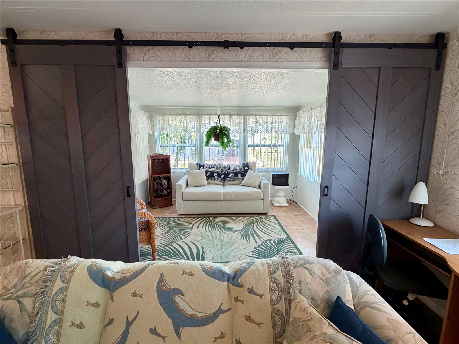 Image 11 of 42 For 34540 Violet Drive N