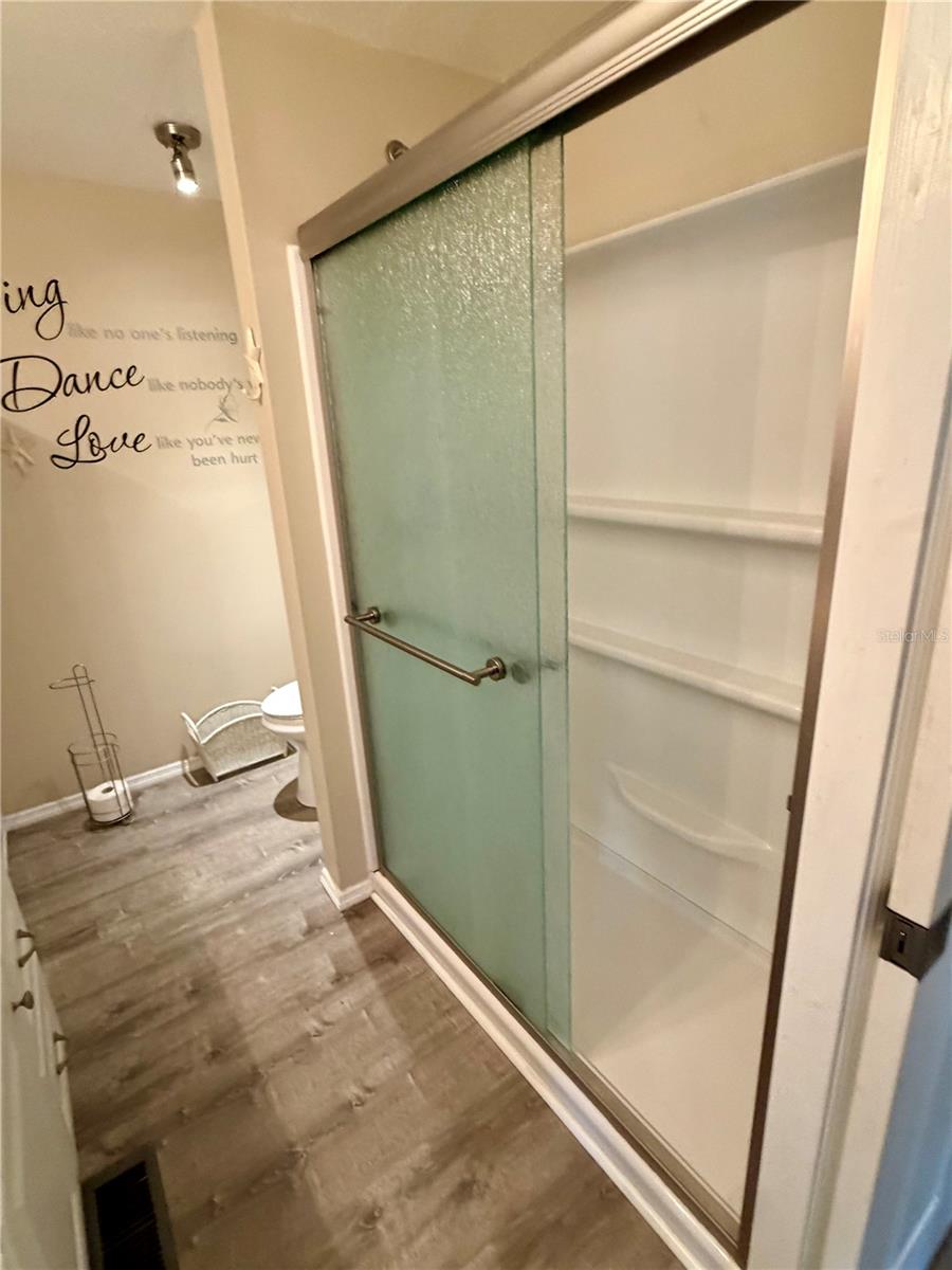 Image 19 of 42 For 34540 Violet Drive N