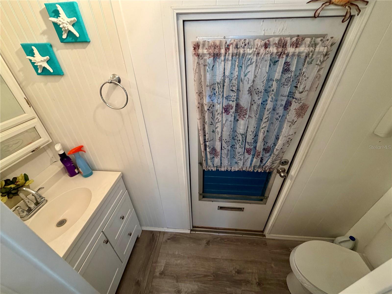 Image 23 of 42 For 34540 Violet Drive N