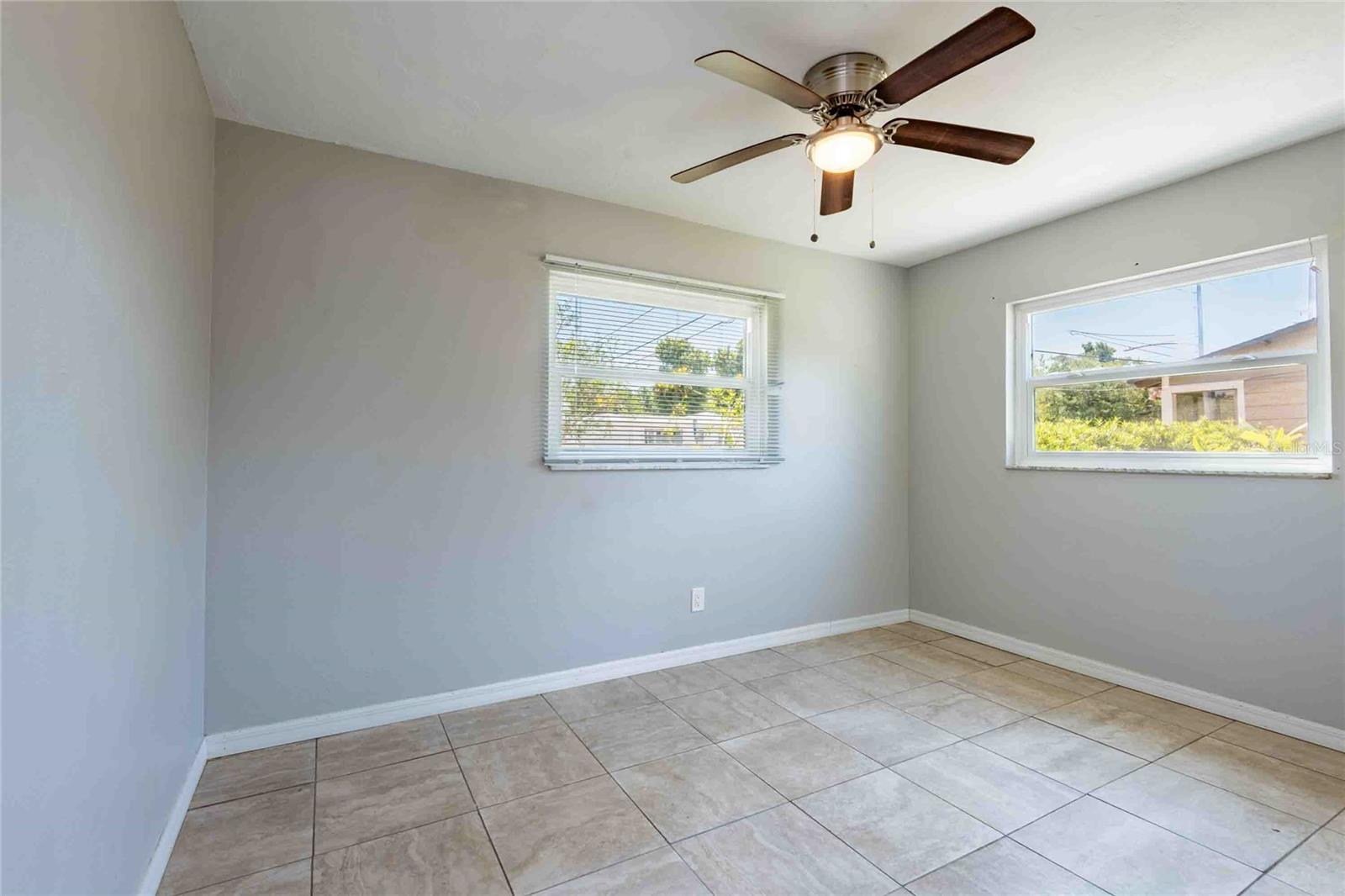 Image 20 of 55 For 2741 37th Street S
