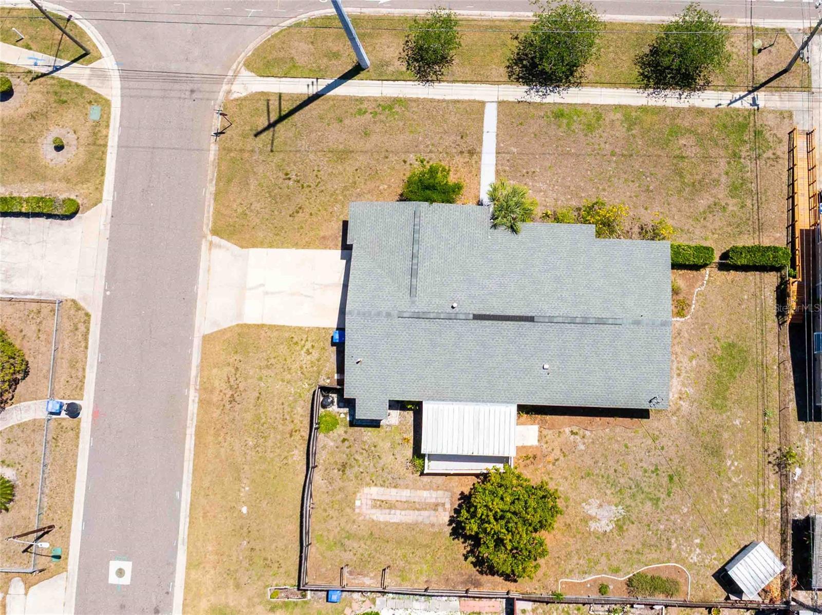 Image 45 of 55 For 2741 37th Street S