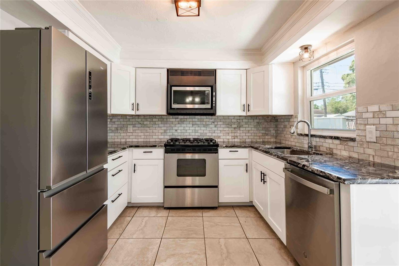 Image 7 of 55 For 2741 37th Street S