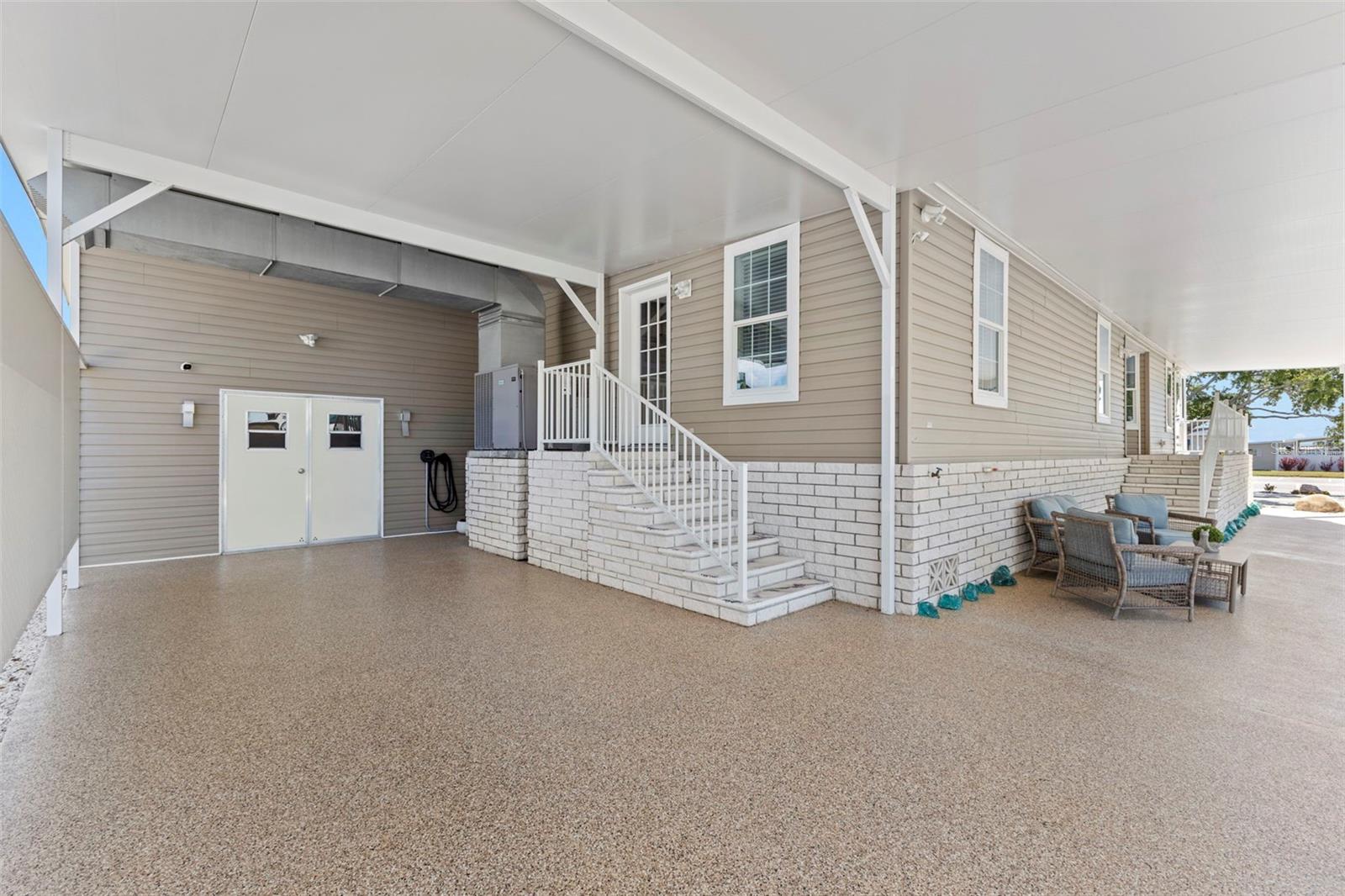 Image 37 of 52 For 7300 Americana Drive Ne 143