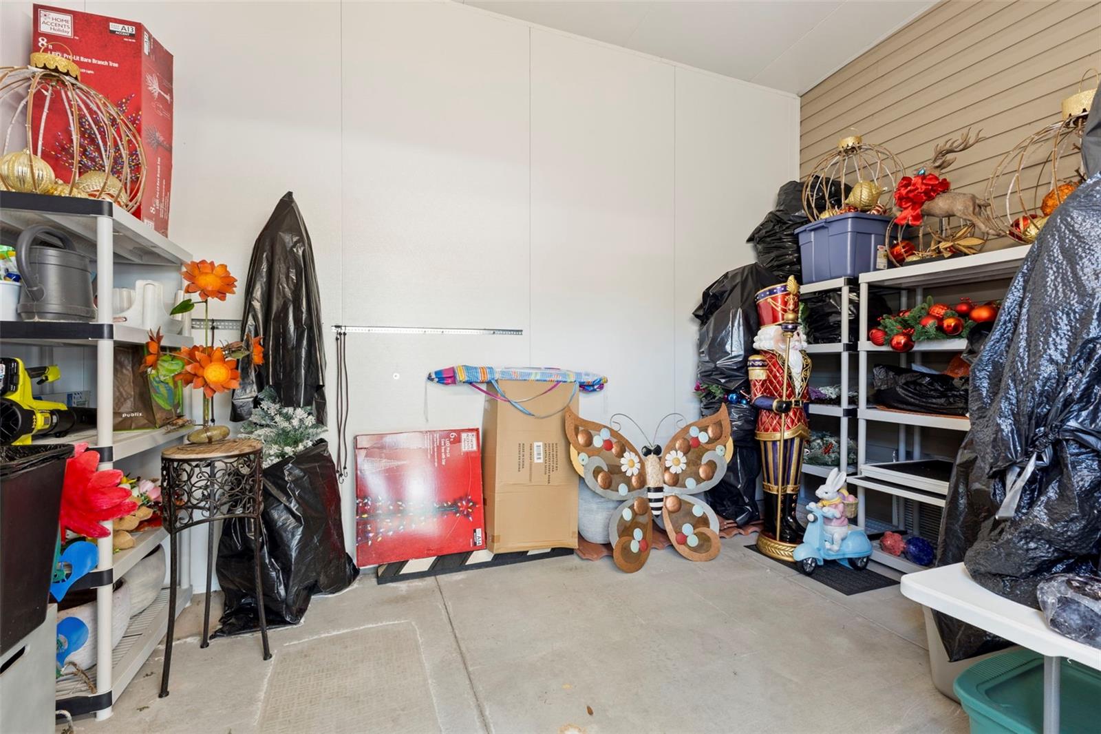 Image 39 of 52 For 7300 Americana Drive Ne 143