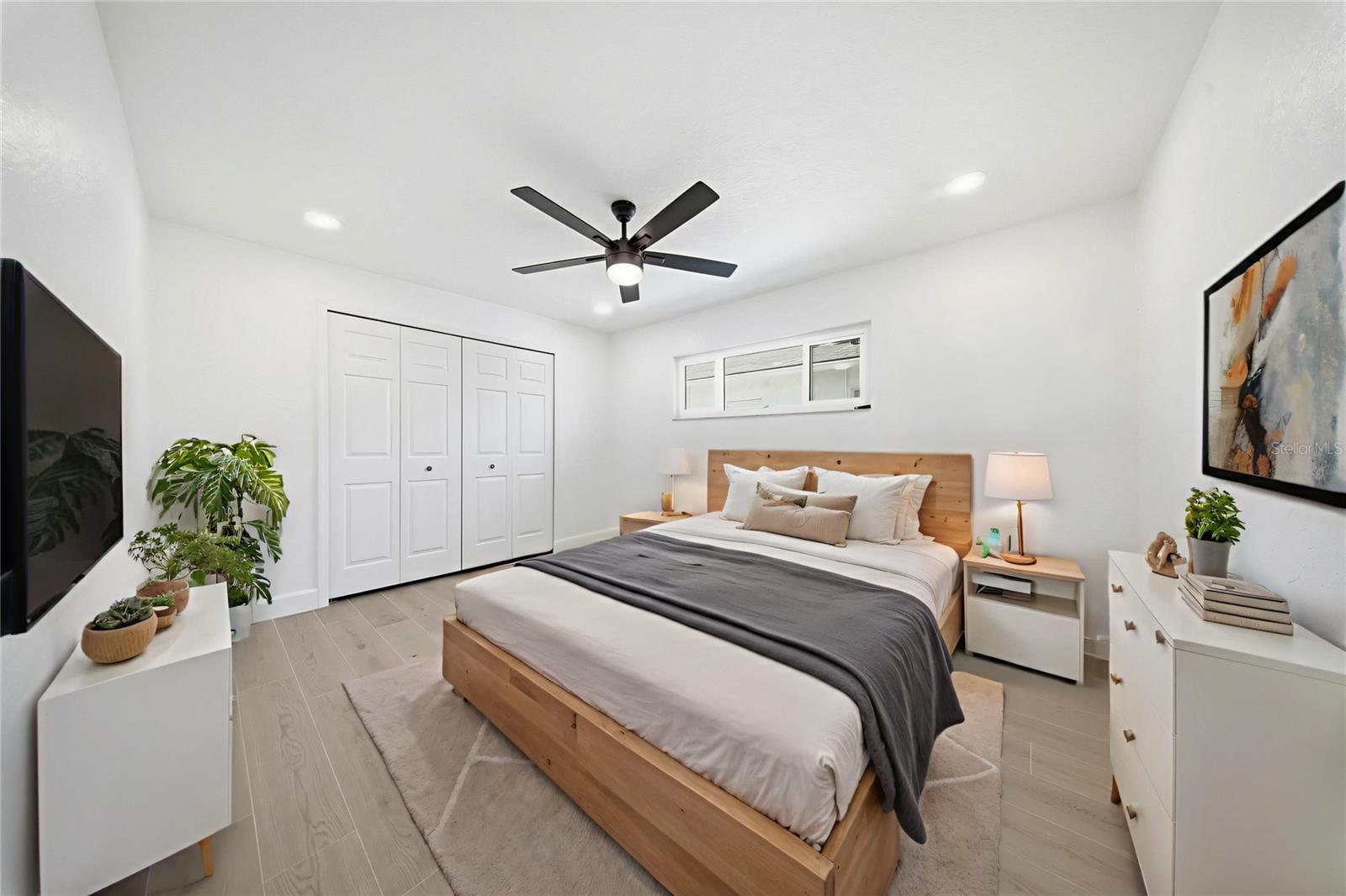 Image 19 of 36 For 5040 Galleon Court