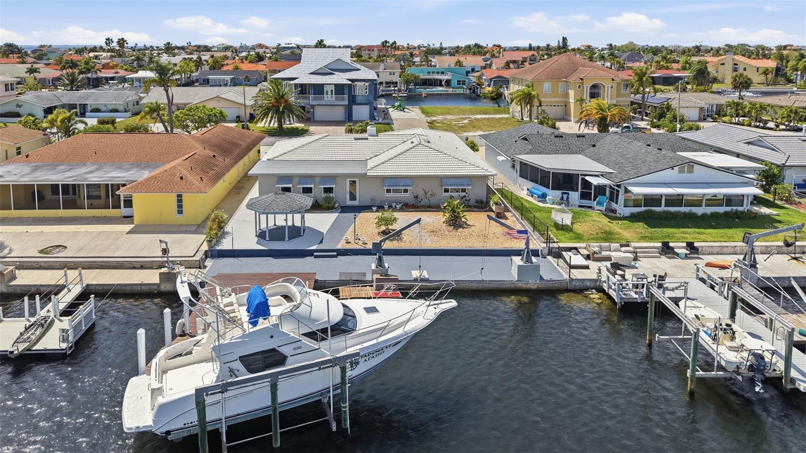 Image 23 of 36 For 5040 Galleon Court